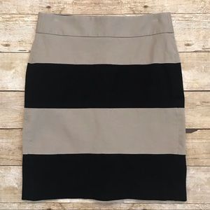 Color Block Pencil Skirt Size 2 - Banana Republic
